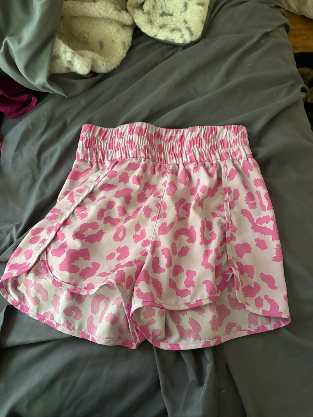 Pink Leopard Print Women's Athletic Shorts